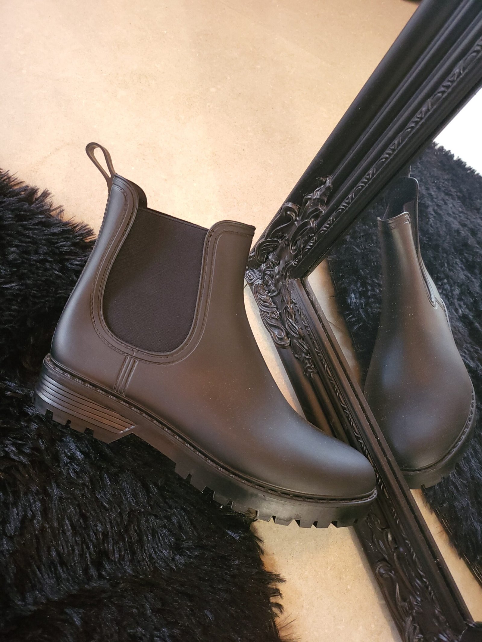 Bottines Chelsea en Caoutchouc Mat – Modèle : "Aïna" – Image 4