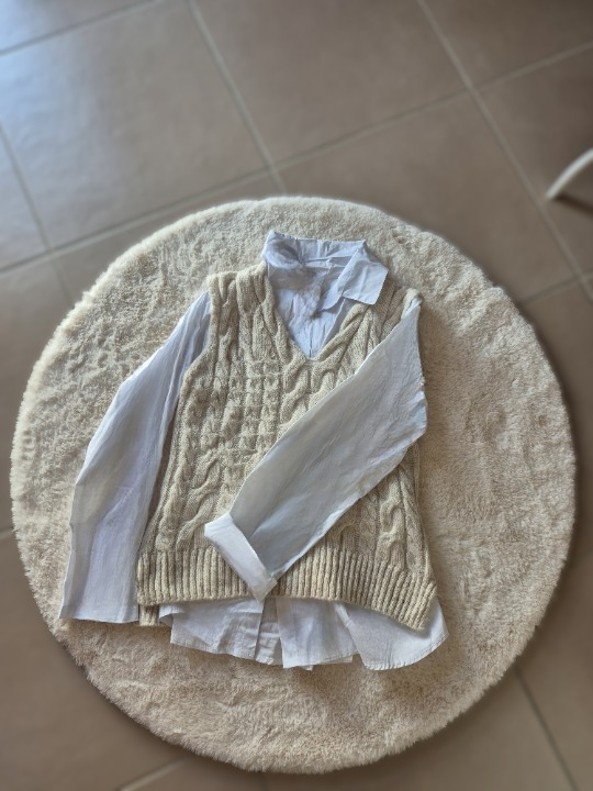 Pull & Chemise Élégance Décontractée