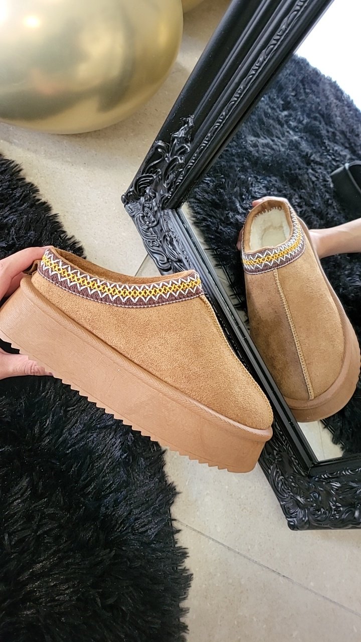 Bottines Plates à Semelle Épaisse – Modèle : "Maysa" – Image 3