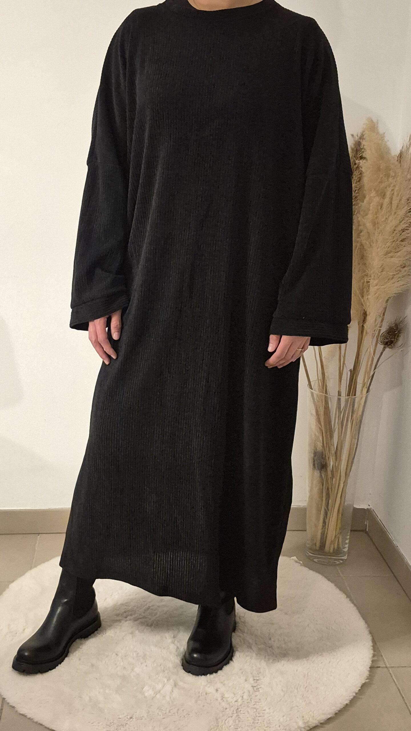 Robe Lyna – Longue maille côtelée